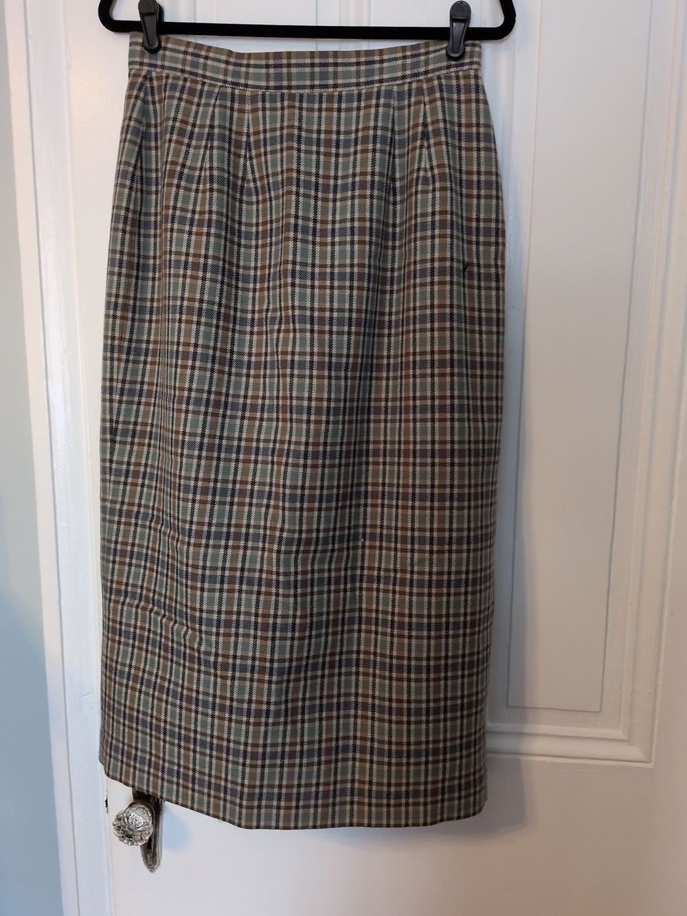 Talbots Plaid Pencil Skirt in Beige, Brown and Blue